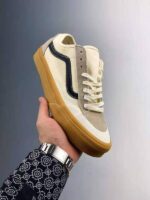 Vans Style 36 low-top casual sneakers lateral 2