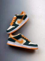 Nike Dunk SB Low Sneakers par