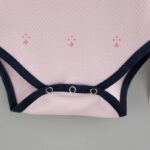 Body del Arsenal tercera equipación 2022-2023 botones