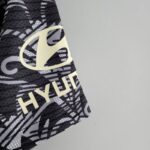 Camiseta Chelsea clásica Negra dorada 2022-2023 manga 2