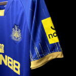 Camiseta Newcastle segunda equipación 2022-2023 manga 2