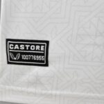 Camiseta Sevilla primera equipación 2022-2023 etiqueta