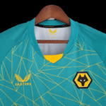 Camiseta de visitantes Wolverhampton 2022-2023 cuello