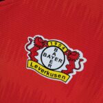 Camiseta Bayer 04 Leverkusen primera equipación 2022-2023 escudo