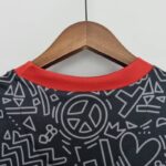 Camiseta PSG edición especial Anti-racismo 2022 dorso del cuello