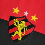 Camiseta Recife sports primera equipación 2022-2023 escudo
