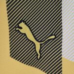 Camiseta Borussia Dortmund tercera equipación 2022-2023 logo