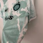 Camiseta Inter de Milán segunda equipación 2022-2023 lateral