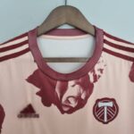 Camiseta Portland Timbers segunda equipación 2022-2023 cuello frontal