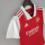 camiseta arsenal mujer 2022-2023 pecho lateral