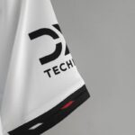 camiseta manchester united 2022 manga 1