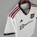 camiseta manchester united 2022 pecho lateral