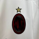 camiseta retro ac milán escudo