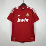 camiseta roja real madrid 2011