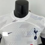 camiseta tottenham 2024 cuello redondo