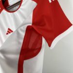 camiseta bayern múnich 2024 lateral