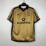 camiseta manchester united 2001 dorada