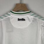 camiseta real betis niño 2024 cuello anterior