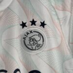 camiseta ajax 2024 niño escudo