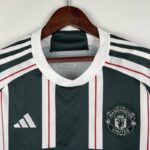 camiseta manchester united 2024 cuello redondo