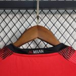 ac milan camiseta 2024 cuello anterior