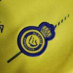 al nassr camiseta 2024 escudo