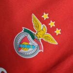 camiseta del benfica 2024 escudo