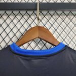 equipacion inter de milan cuello anterior