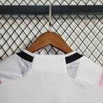 juventus segunda equipacion cuello anterior