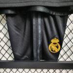 tercera equipacion real madrid pantalon corto