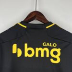 camiseta atletico mineiro cuello anterior