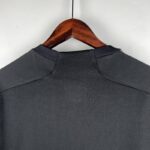 camiseta de flamengo 2024 cuello anterior