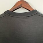 camiseta del flamengo cuello anterior