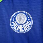 camiseta del palmeiras escudo