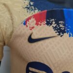 camiseta edicion especial barcelona logo nike