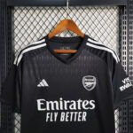camiseta portero arsenal diseño-1