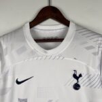 camiseta tottenham cuello redondo