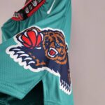 pantalon corto memphis turquesa diseño lateral