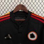 tercera equipacion roma 2024 cuello V