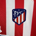 camiseta atletico de madrid 2024 escudo