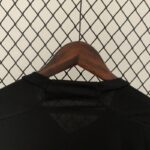 camiseta real madrid manga larga cuello anterior