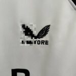 camiseta leverkusen 2024 logo