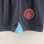 conjunto manchester city escudo pantalon corto