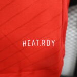 camiseta benfica 2025 logo heatrdy