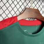 camiseta-de-entrenamiento-liverpool-2024-cuello