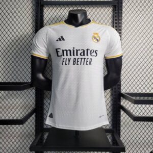 camiseta-real-madrid-kroos-rotated