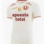 camiseta universitario 2024
