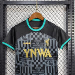 kit-liverpool-negra-pecho