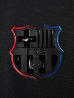 segunda-equipacion-barcelona-2024-2025-negra-escudo