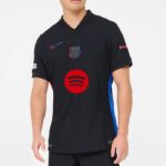 segunda-equipacion-barcelona-2024-2025-negra-version-jugador